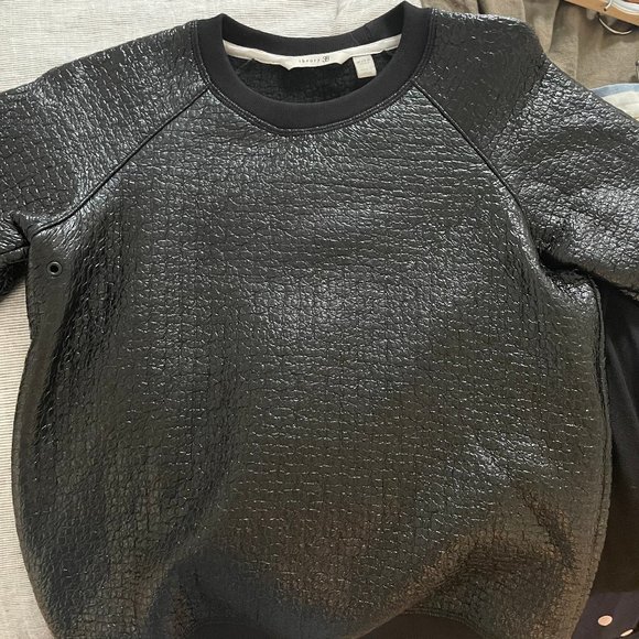 Theory 38 Textured Sweatshirt - Picture 2 of 5